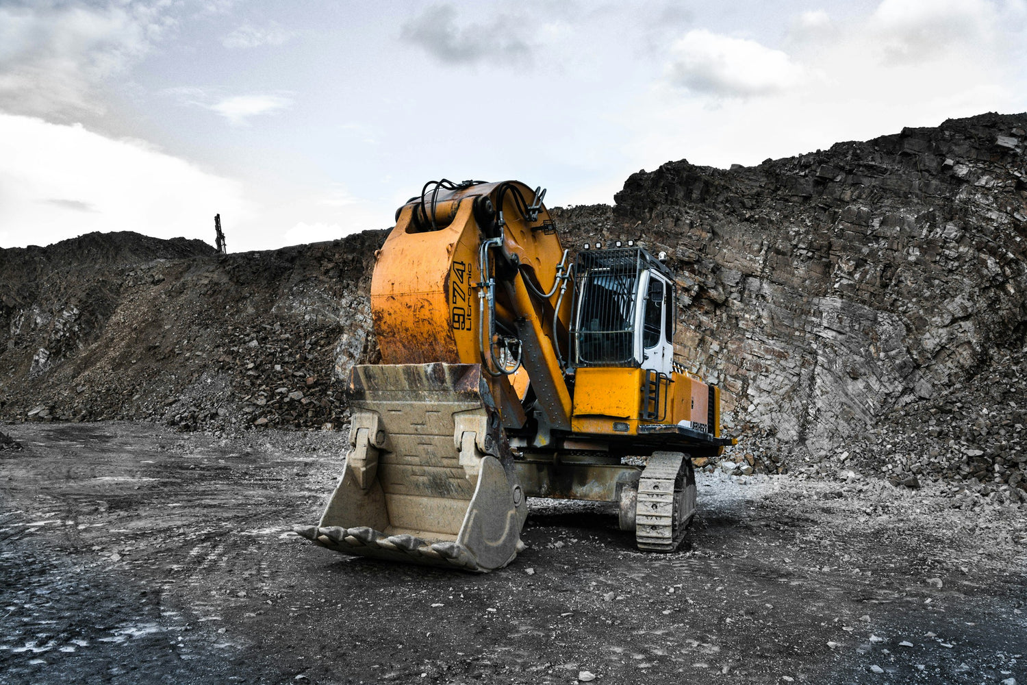 Solving Hard Digging